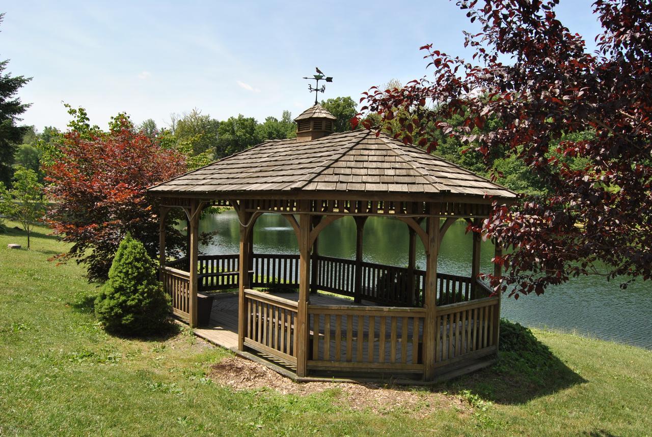 Robin Hill Camping Resort One-Bedroom Cottage 8 Lenhartsville Kültér fotó